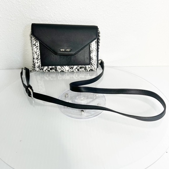 Nine West Black White Snakeskin Foldover Convertible Clutch Crossbody Bag - Picture 1 of 10